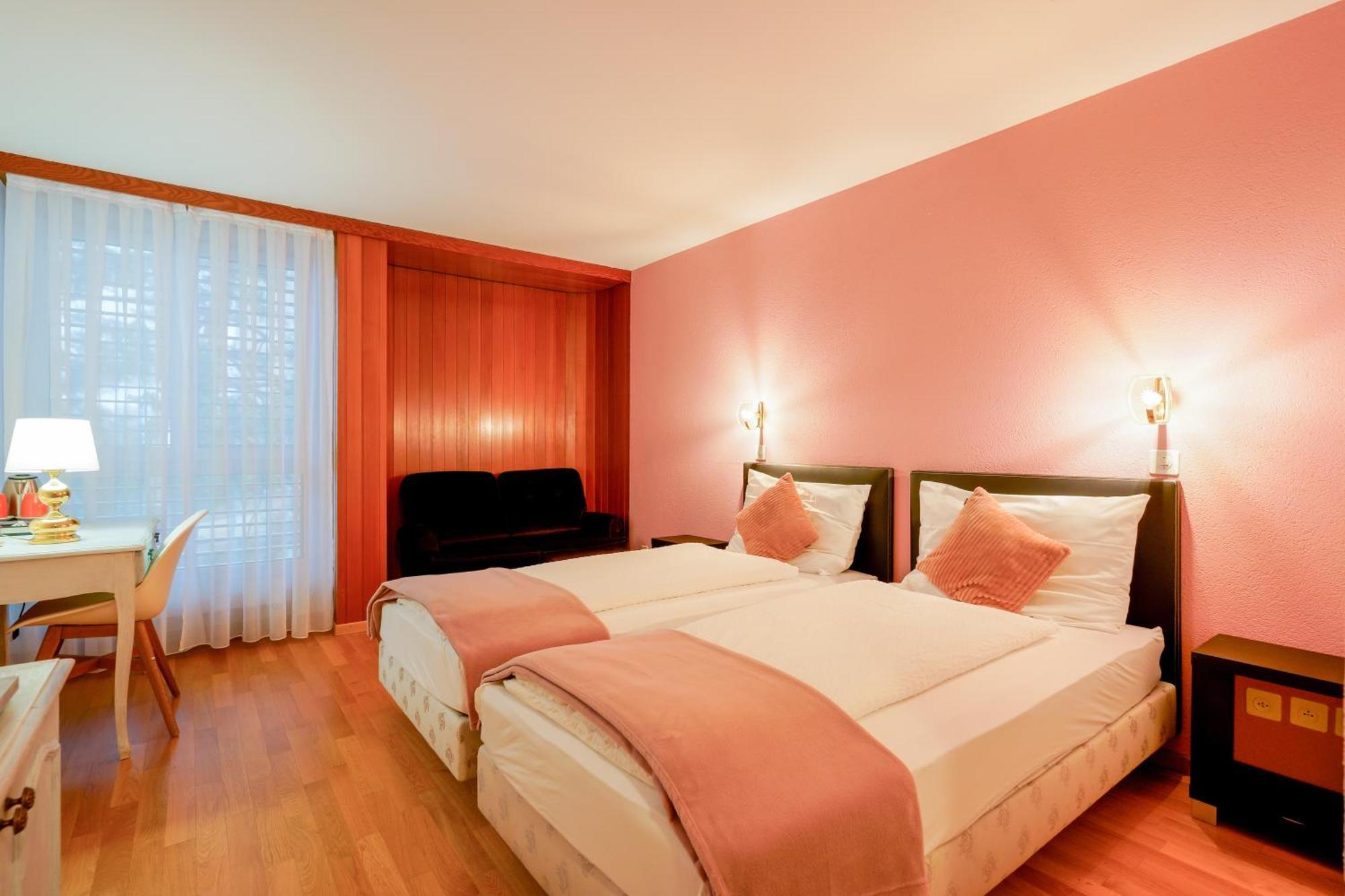 Hotel Du Grand-Pre Marly-le-Grand Exteriör bild