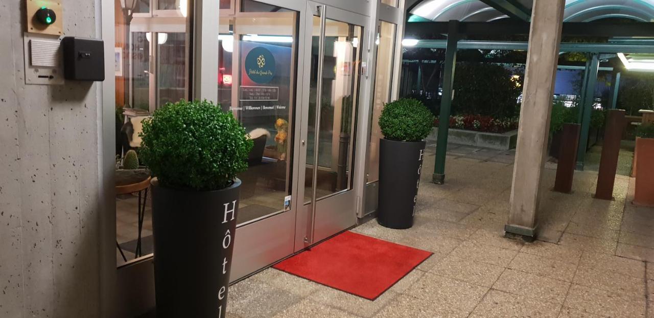 Hotel Du Grand-Pre Marly-le-Grand Exteriör bild